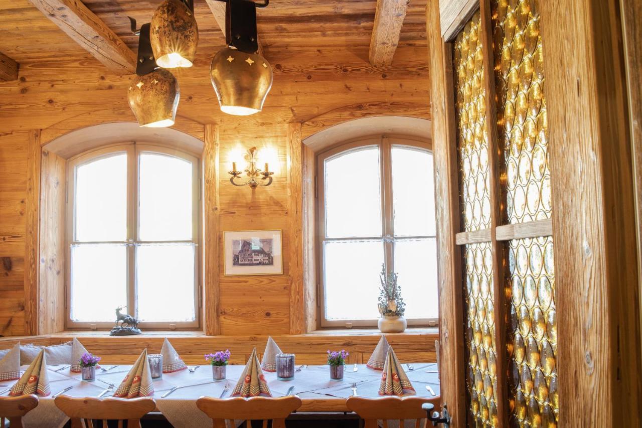 Hotel Zum Hirsch Wertingen Dış mekan fotoğraf